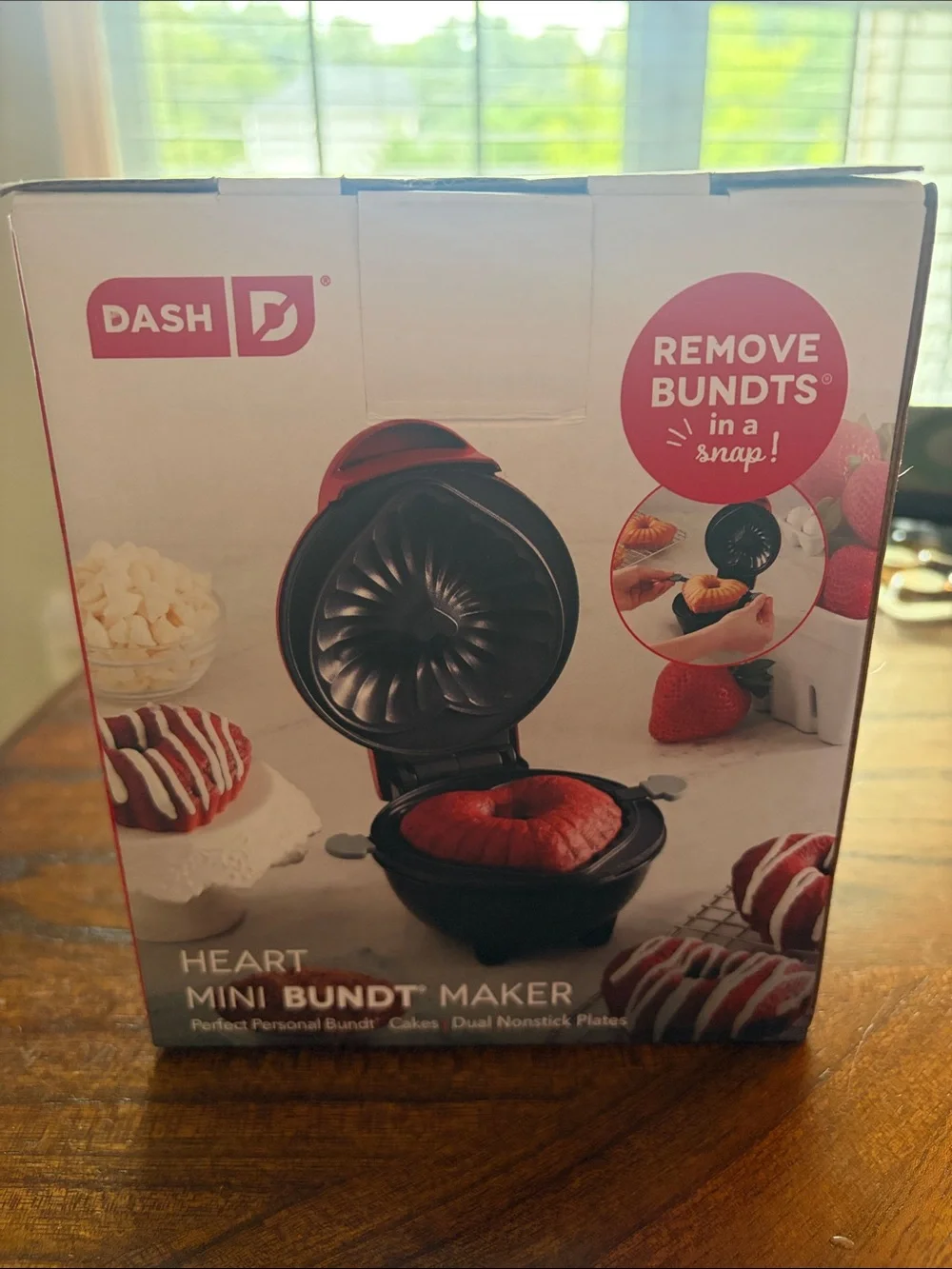 Dash compact red